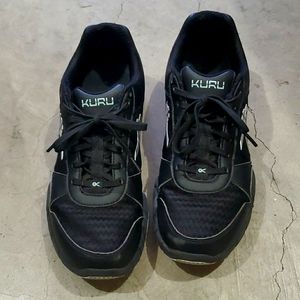 Kuru shoes